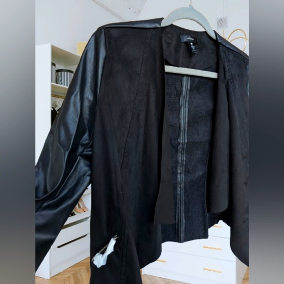 NEW w/ Tags Aqua Open Drape Black Moto Leather Jacket - Picture 4 of 5